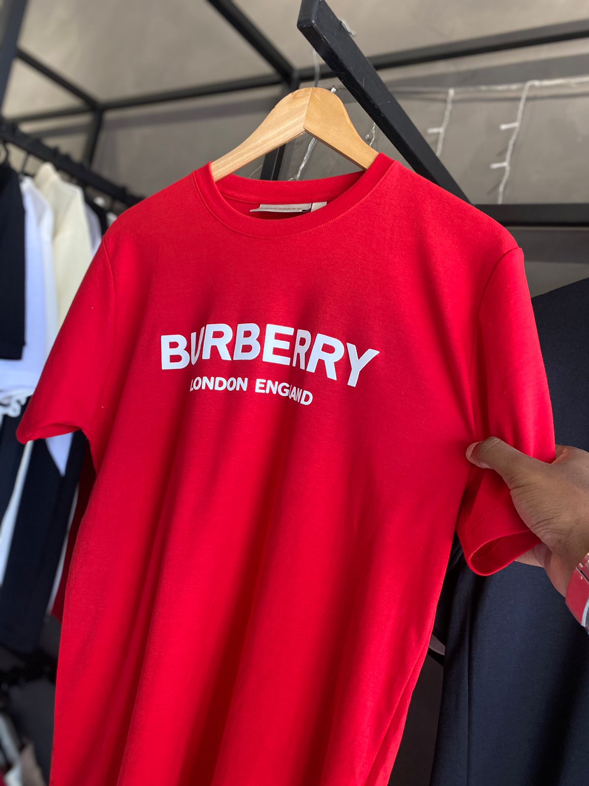 CAMISETA MALHA PIMA - BURBERRY VERMELHA